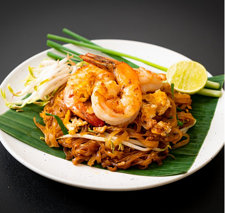 Pad krapao with fried egg